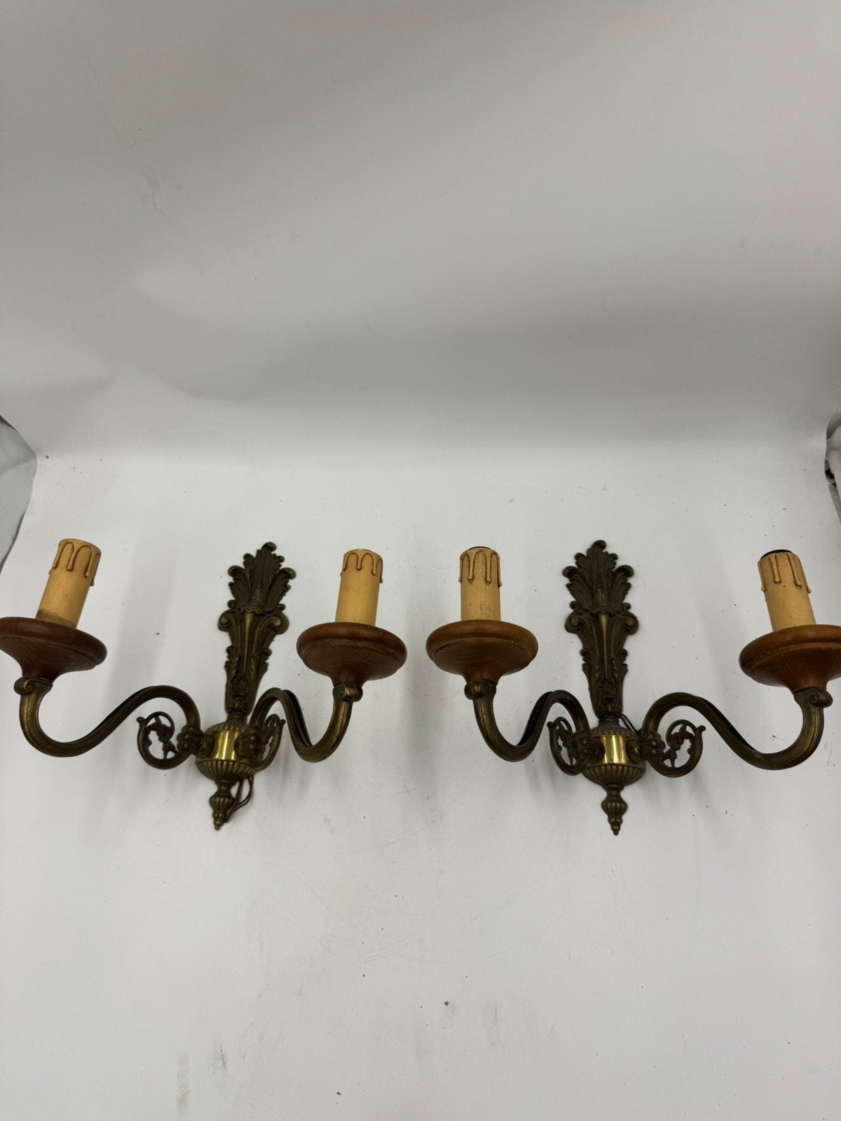 Set van 2 Vintage Wandlampen – Messing met Hout (2-Armig), Ophalen of Verzenden