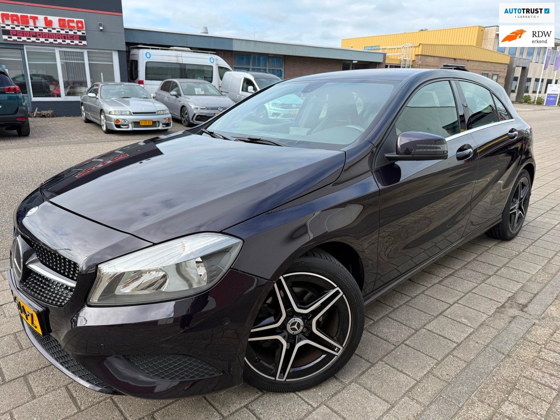 Mercedes-Benz A-klasse 200 Prestige 2014 AUTOMAAT 18INCH AMG, Auto's, Gebruikt, Bedrijf, 19 km/l, 695 kg