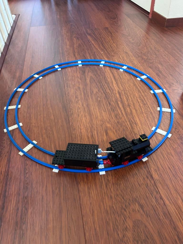 Lego set 126 + rails, wissels, spoorovergang en stopbord., Verzamelen, Spoorwegen en Tramwegen, Ophalen of Verzenden, Gebruikt