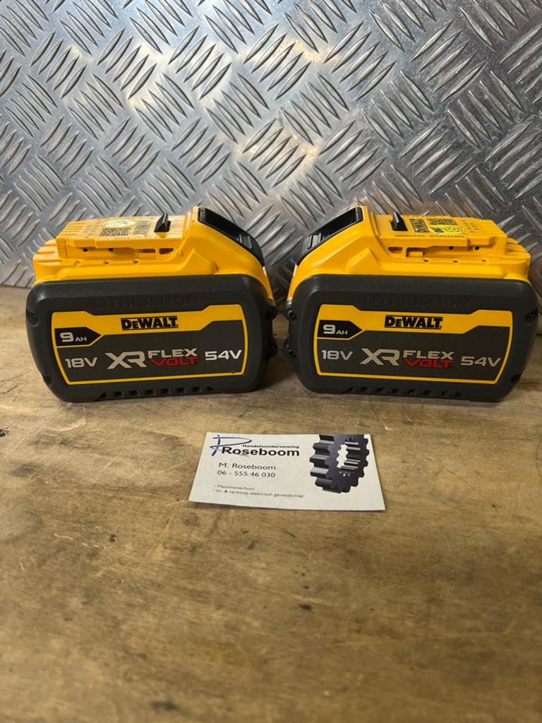 2st Dewalt accu,s type 18XR Flex volt54 demo,s 9 ah, Dewalt, Ophalen of Verzenden, Zo goed als nieuw, Dewalt