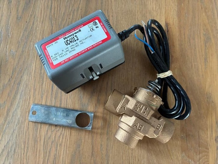 Intergas Honeywell VC4013 Driekleppenventiel 230V, Ophalen of Verzenden, Nieuw, Overige typen