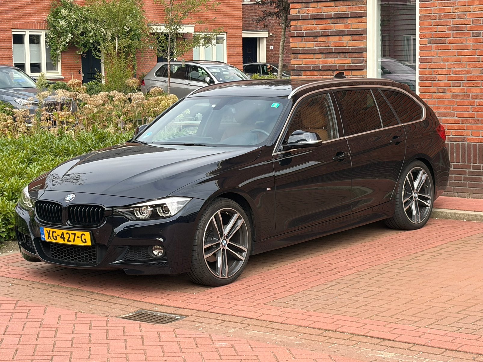BMW 3-Serie 320i 184pk Aut 2019 Zwart, 1998 cc, Achterwielaandrijving, 1800 kg, 4 cilinders