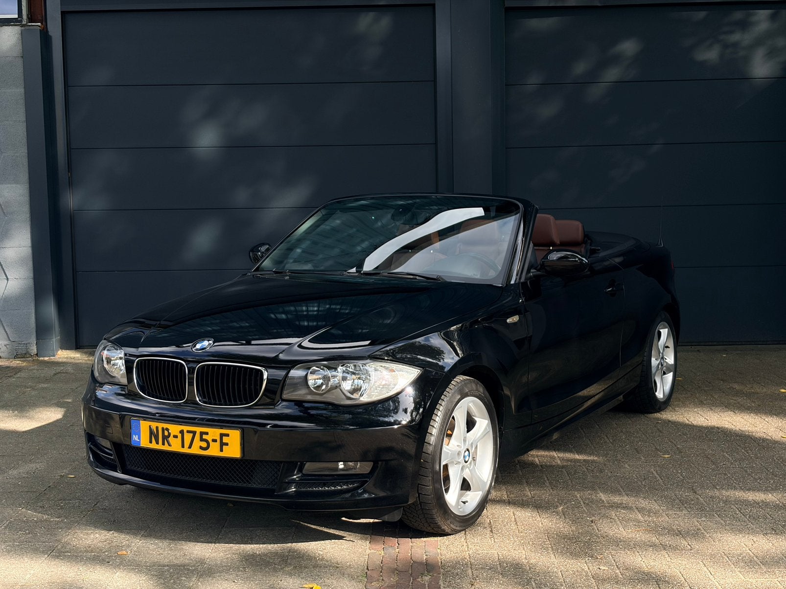 Bmw 118i Cabrio Leder Zeer Mooi., Particulier, Te koop