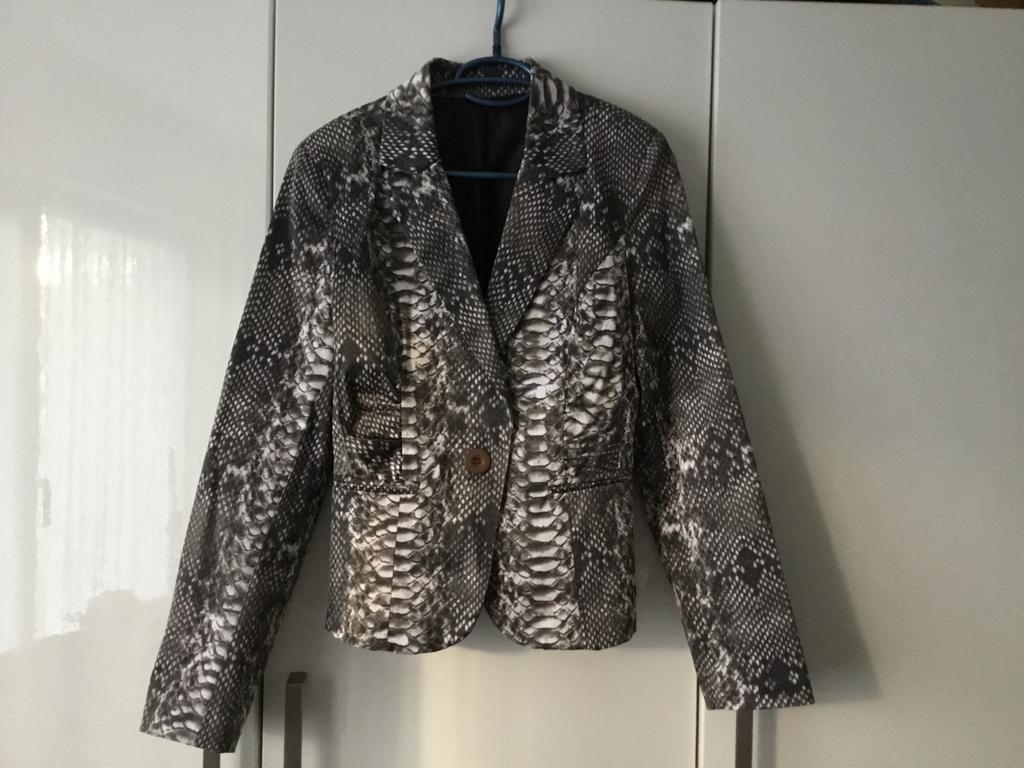 Mooi jasje maat 38, Ophalen, Zo goed als nieuw, Maat 38/40 (M)