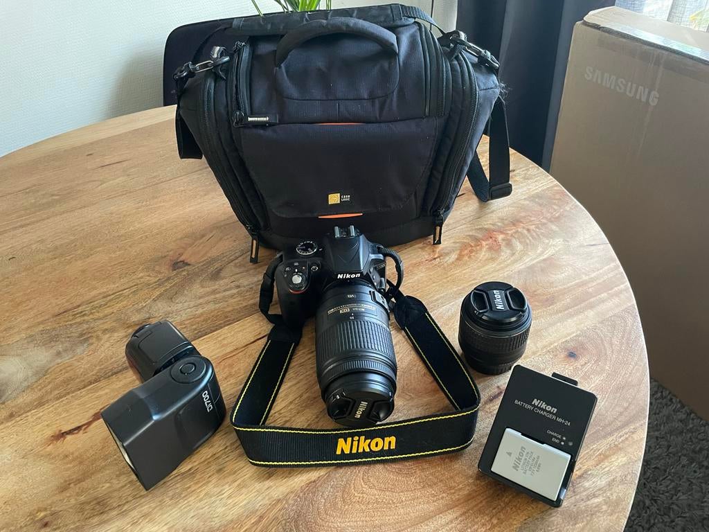 Nikon D3300 spiegelreflexcamera met extra lens en tas, Ophalen, Gebruikt, Spiegelreflex, Nikon