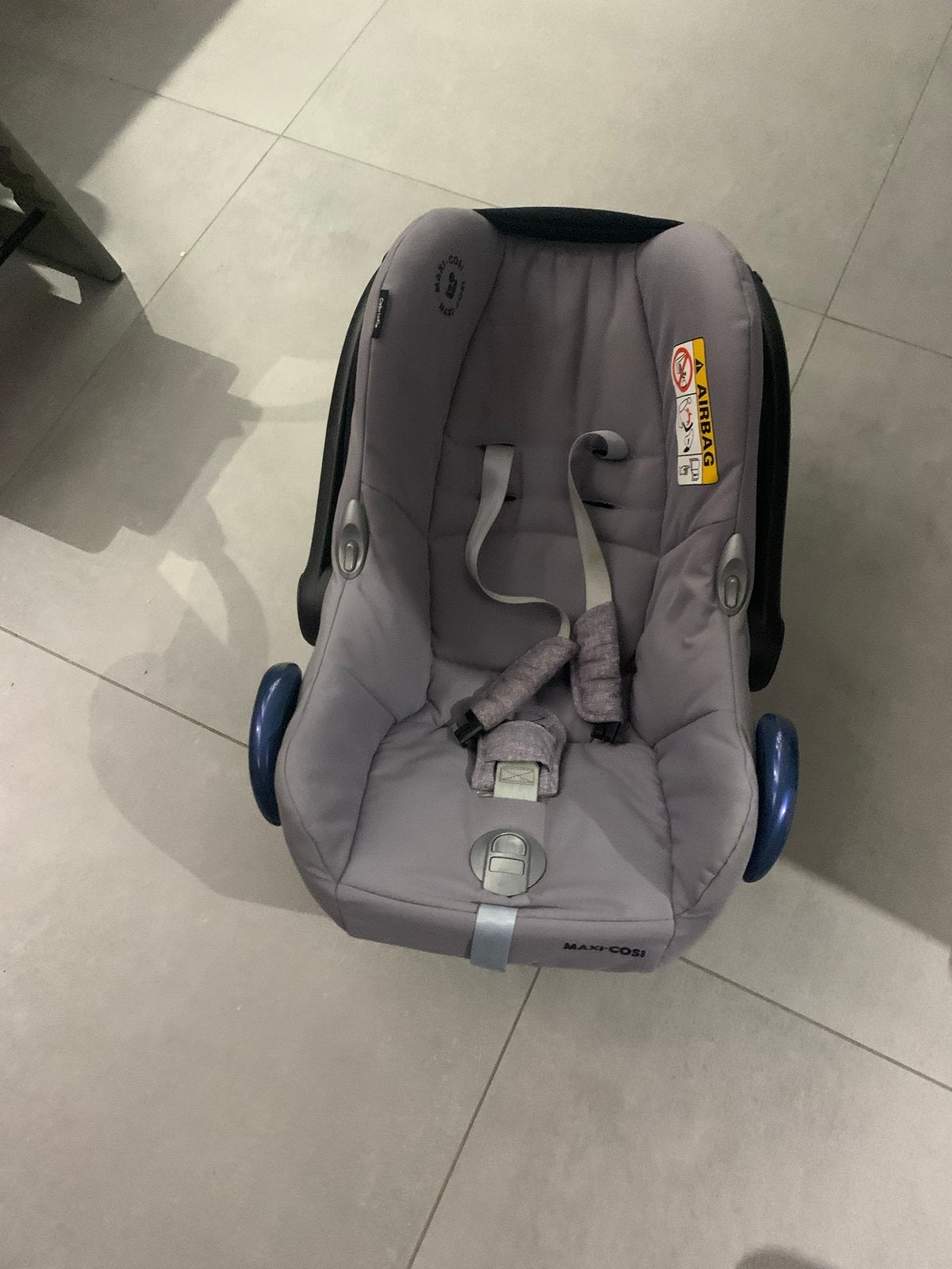 Gratis Maxi-Cosi autostoel - Comfortabel en Veilig, Kinderen en Baby's, Ophalen, Zijbescherming, 0 t/m 13 kg, Maxi-Cosi