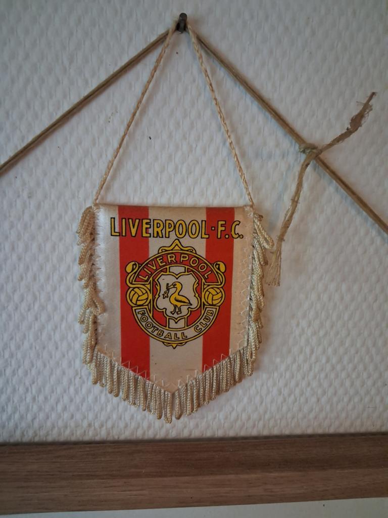 Mooi vaantje van Liverpool., Verzamelen, Sportartikelen en Voetbal, Ophalen, Gebruikt, Buitenlandse clubs, Vaantje of Sjaal