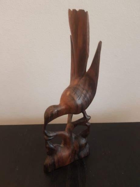 Houtsnijwerk beeld vogel, Ophalen of Verzenden, Handgemaakt, Beeld, Hout