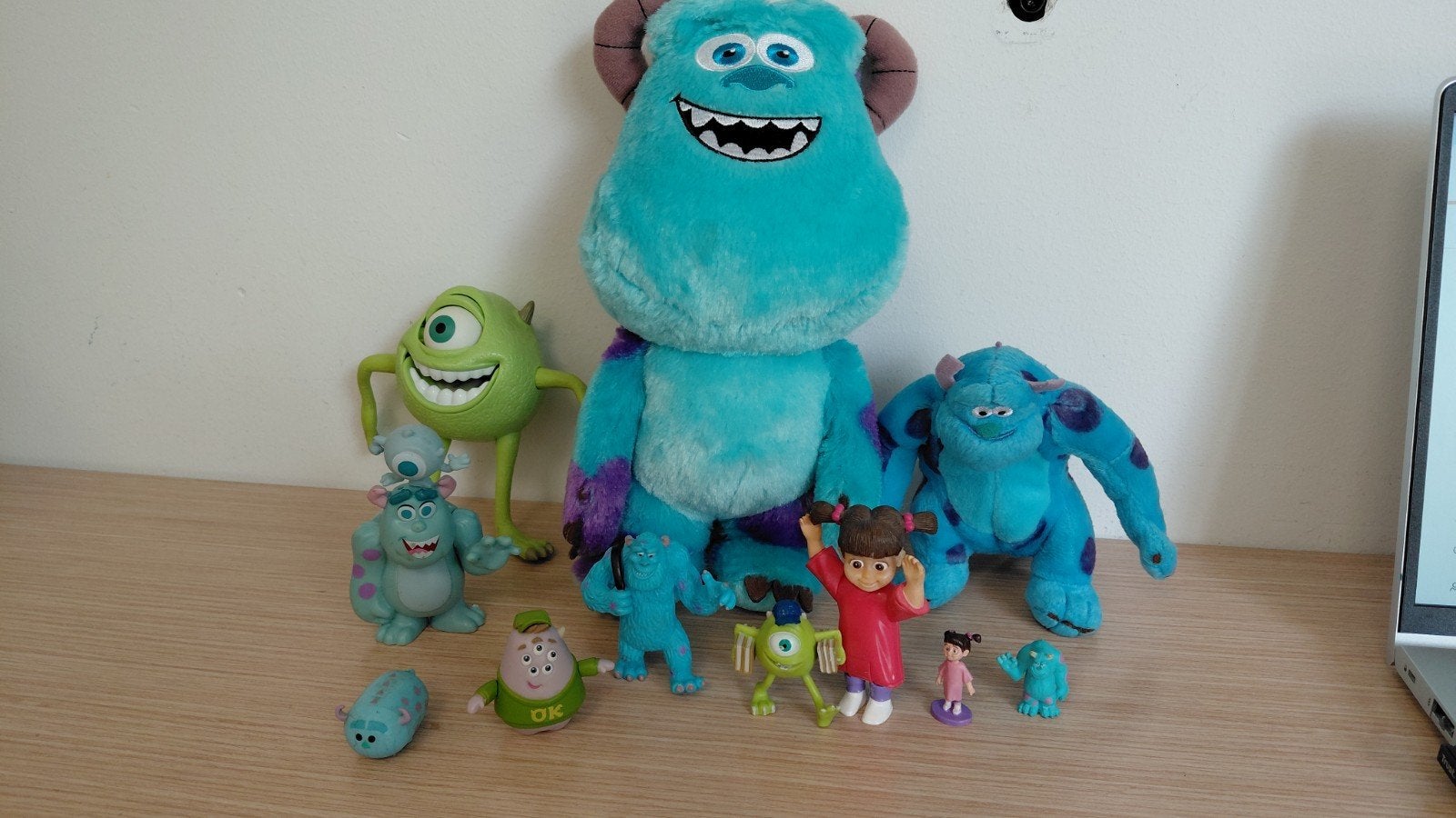 Monster en co Disney verzameling, Ophalen of Verzenden, Zo goed als nieuw