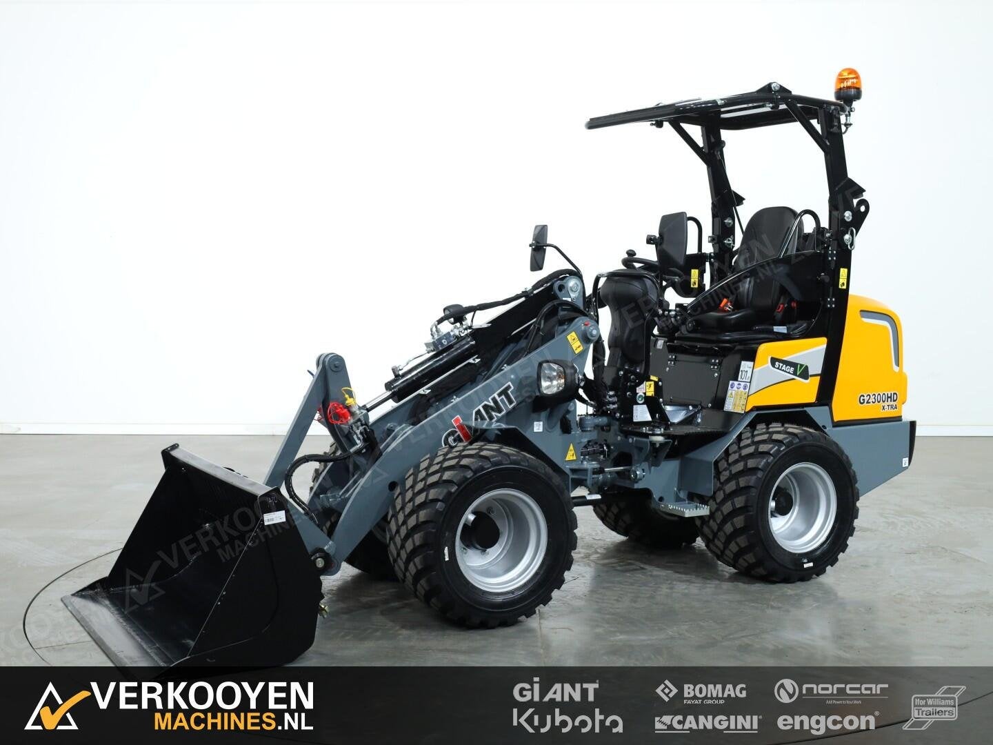 2026 Giant G2300 X-tra HD VV1522