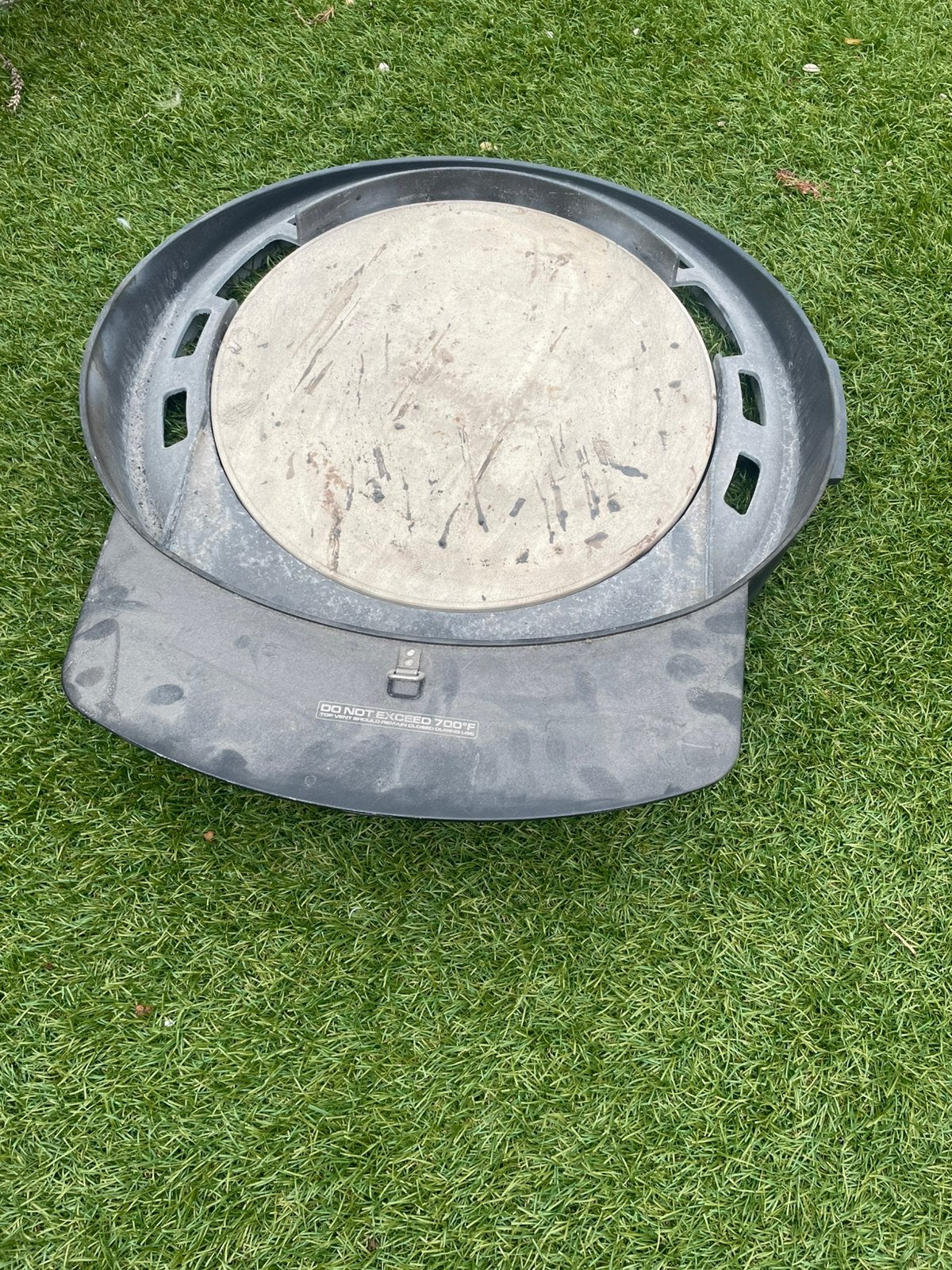 DoJoe pizza inzetstuk voor de Kamado, Ophalen, Gebruikt