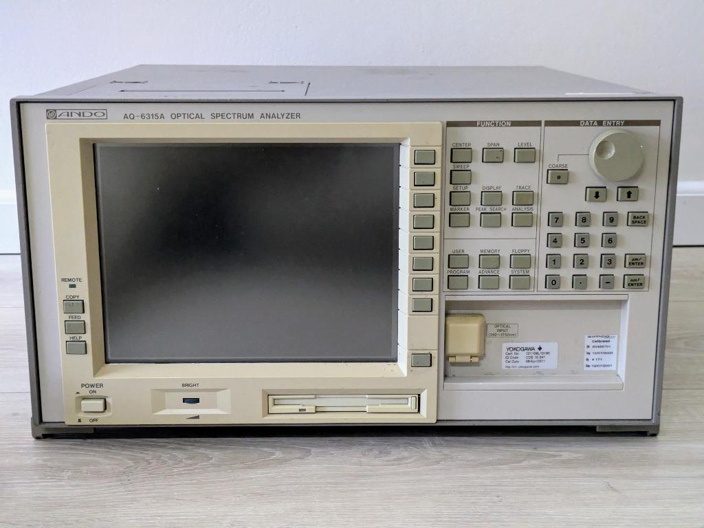 Ando AQ-6315A Optical Spectrum Analyzer (defect), Ophalen, Gebruikt, Licht