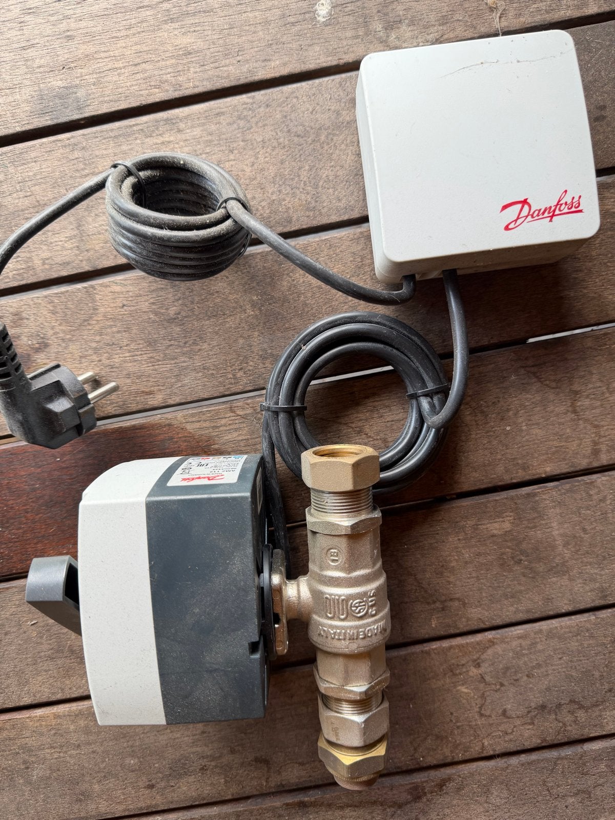 Danfoss AMZ 112 Zoneklep met Honeywell koppeling, Doe-het-zelf en Verbouw, Ophalen, Zo goed als nieuw, Overige typen