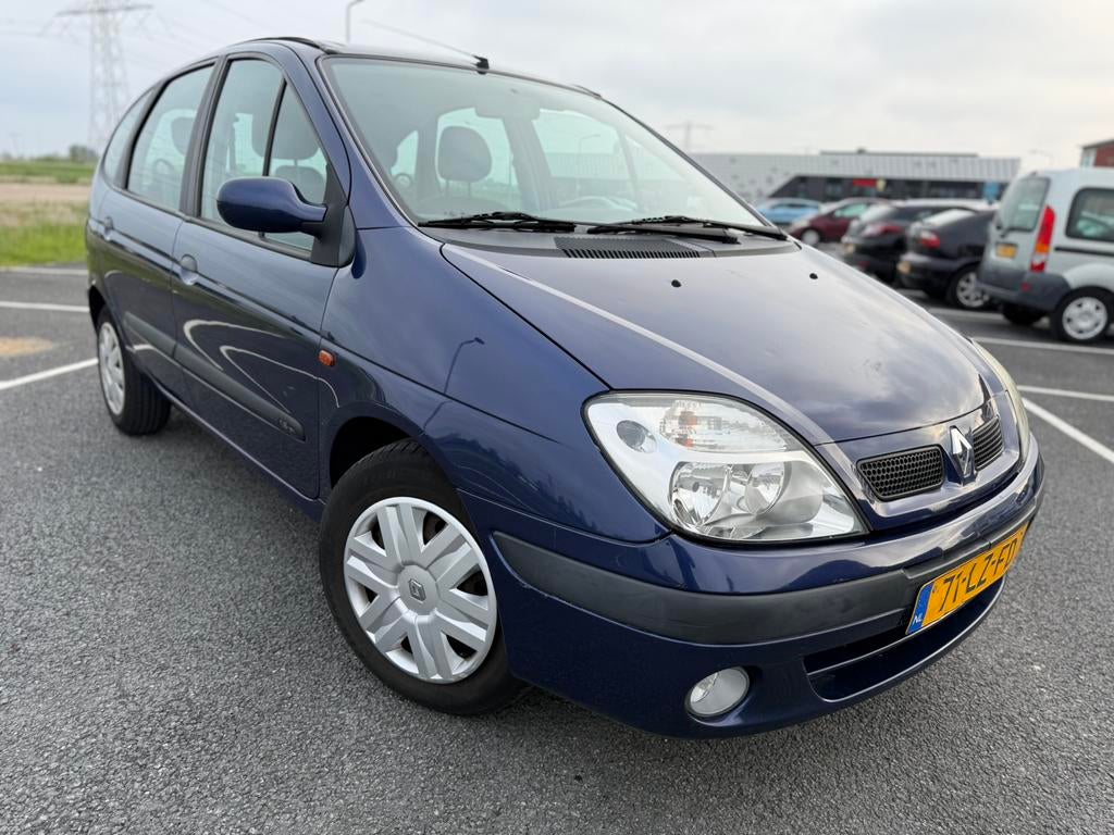 Renault Scénic 1.6-16V AUTOMAAT/TREKHAAK/AIRCO/NAP, 1998 cc, Stof, 1295 kg, 4 cilinders