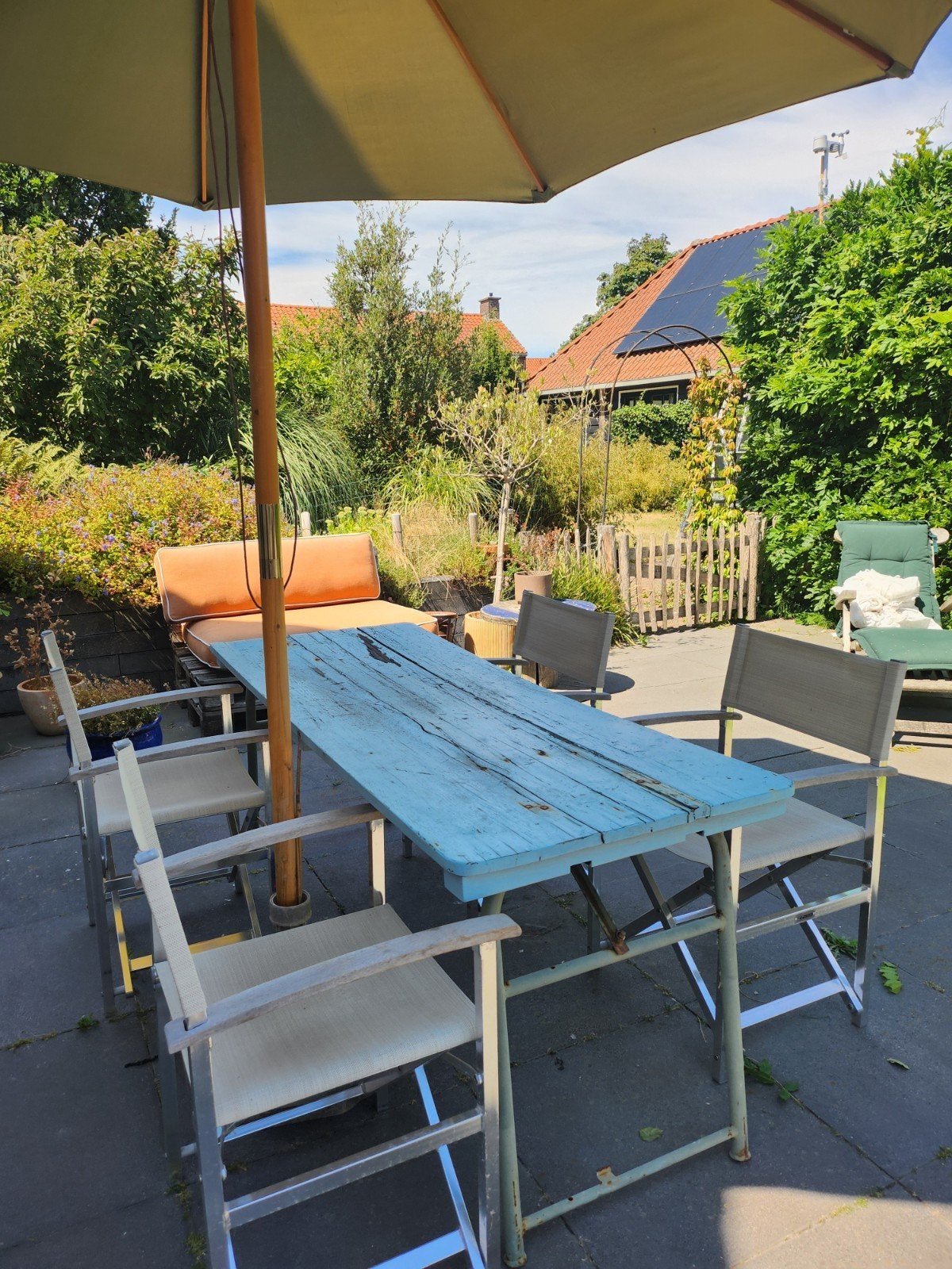 oude legertafel voor in de tuin blauw, Ophalen of Verzenden, Gebruikt, Rechthoekig, Hout