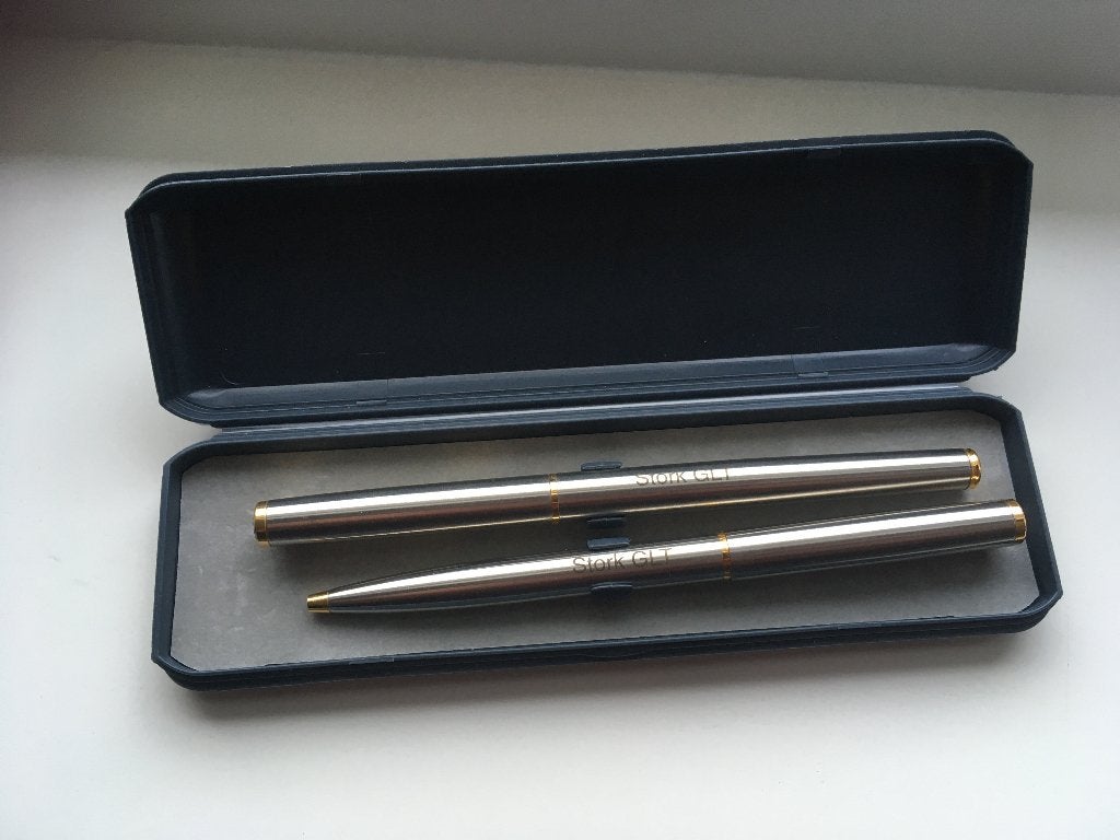 pennen set stork glt ball point fine liner pen doos, Overige merken, Balpen, Nieuw, Ophalen of Verzenden