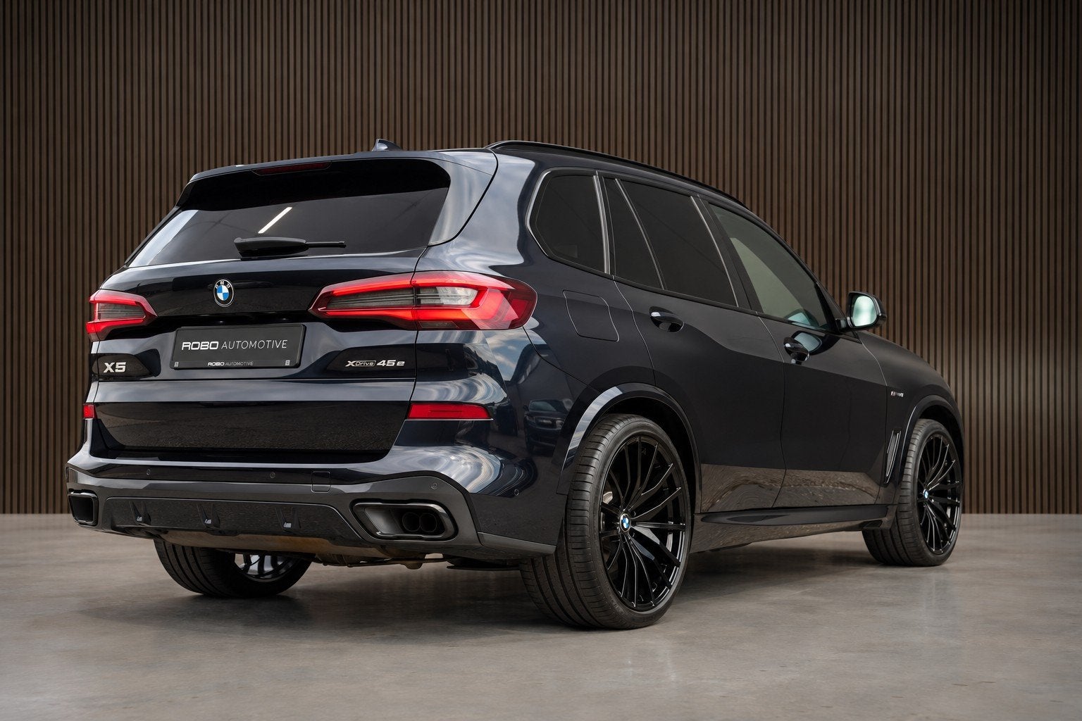 BMW X5 xDrive45e High Executive M Sport | Panoramadak | Head, Gebruikt, 394 pk, Zwart, Leder