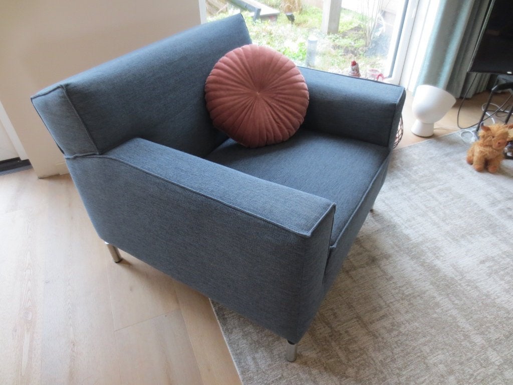 Fijne 1 persoons bank, blauw, schoon in Ewijk, Ophalen, Gebruikt, Eenpersoons, 75 tot 100 cm