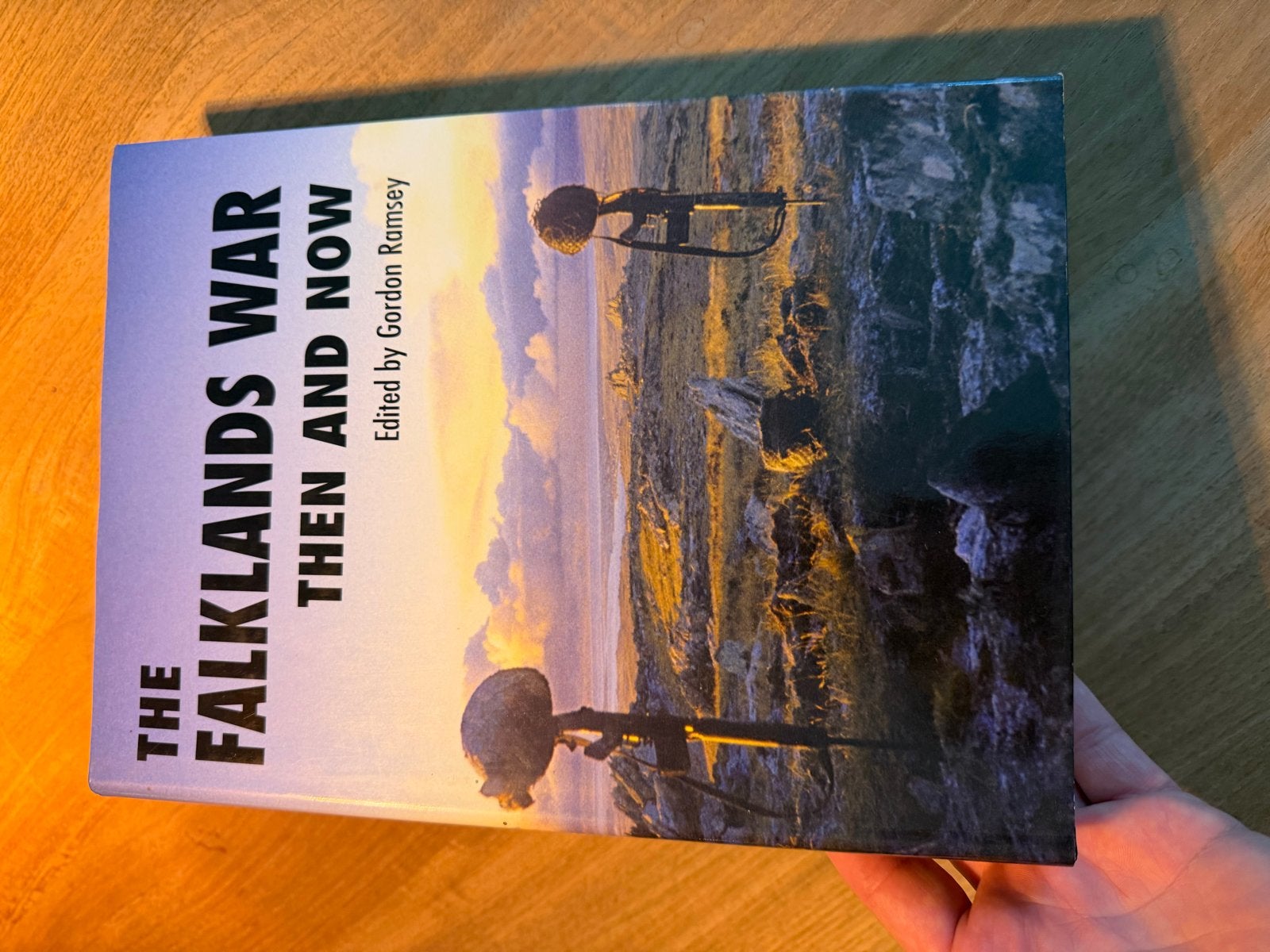 The Falklands War Then and Now - Gordon Ramsey, Ophalen of Verzenden, 1945 tot heden, Zo goed als nieuw, Overige onderwerpen