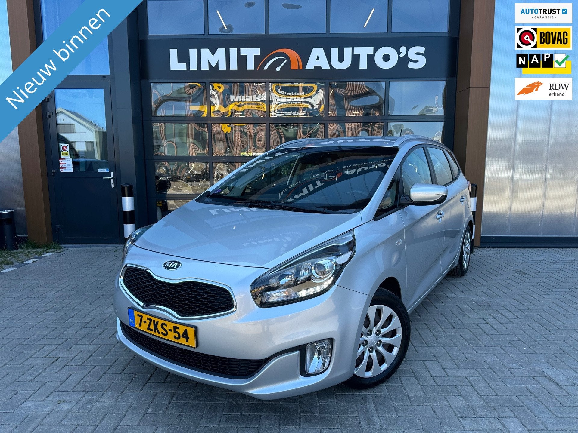 Kia Carens 1.6 GDi ComfortLine Climate/Camera/Navi/Cruise/7p, Voorwielaandrijving, Euro 5, Gebruikt, 1591 cc