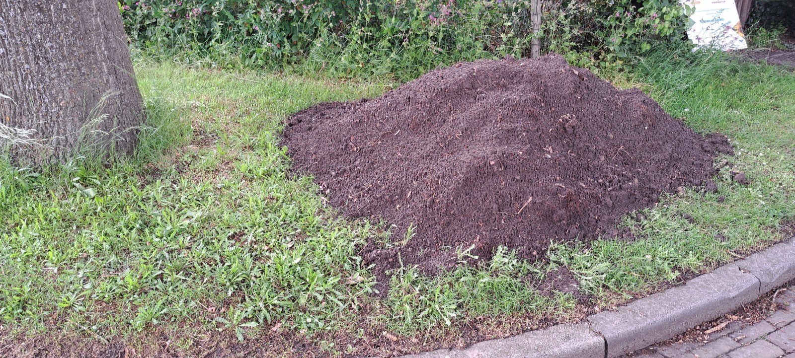 Zwarte grond, Tuin en Terras, Aarde en Mest, Ophalen, Tuinaarde
