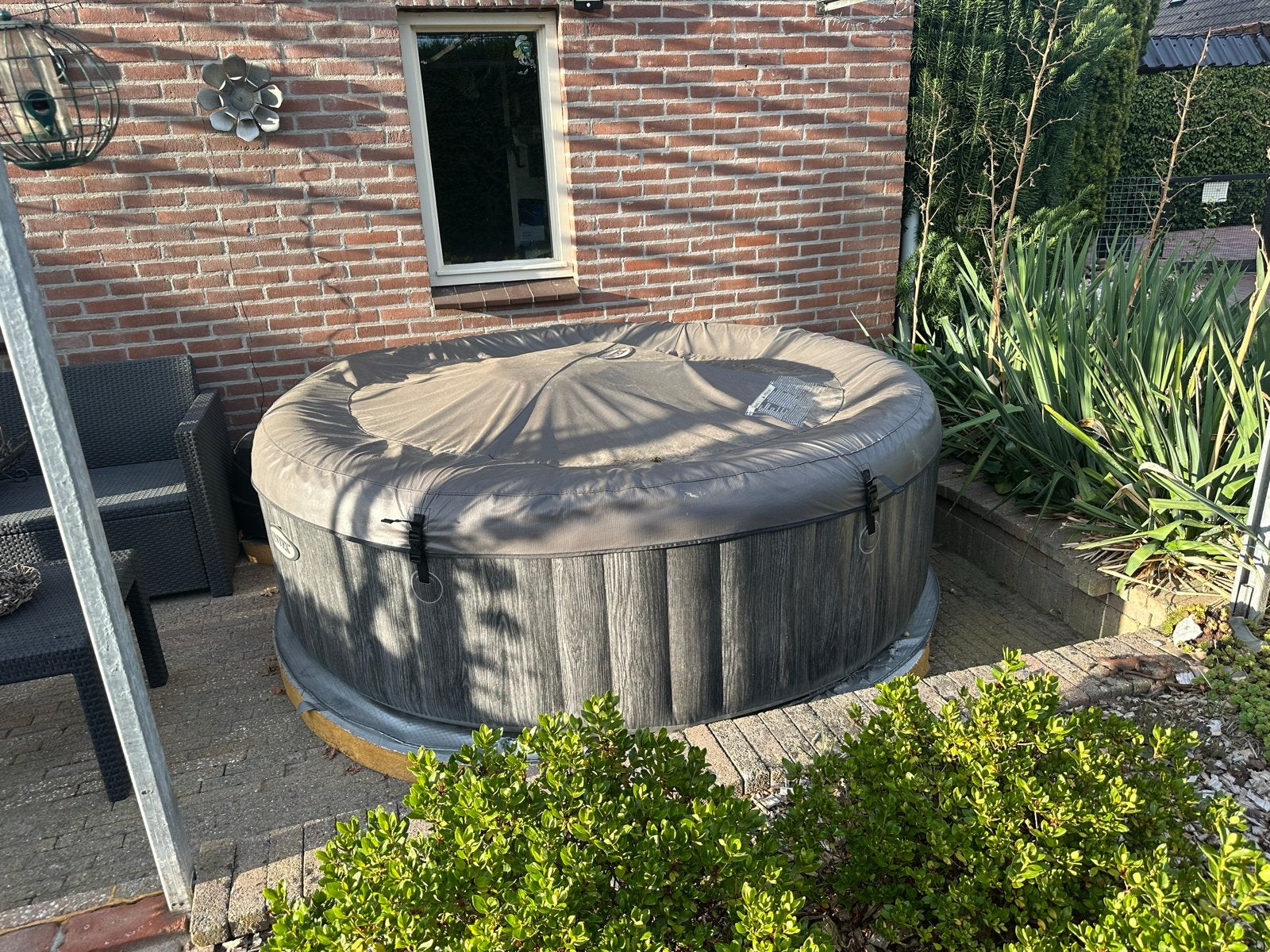 Intex Pure Spa Greywood Deluxe opblaasbare spa - 6 personen, Ophalen, Gebruikt, Afdekzeil, Opblaasbaar