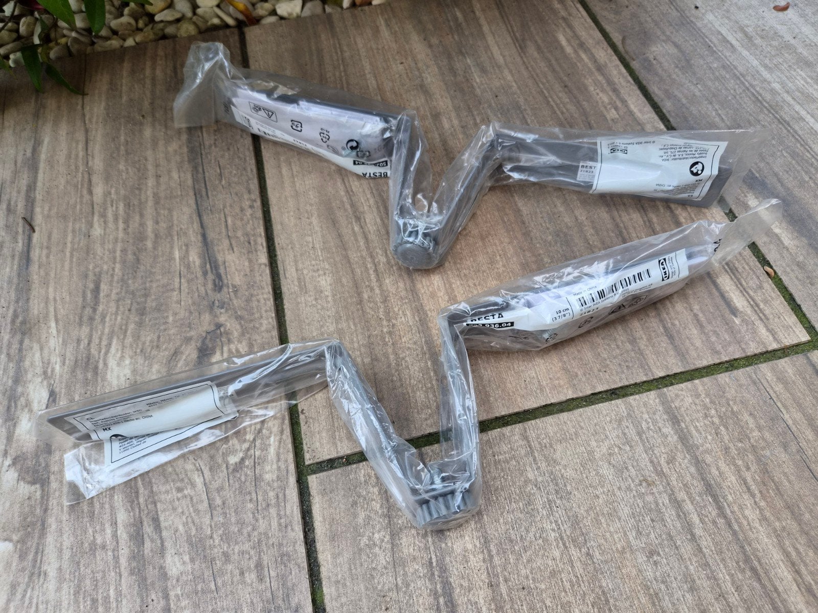 IKEA BESTA steunpoot voor kasten (2 stuks), Ophalen, Nieuw, Minder dan 50 mm, Overige typen