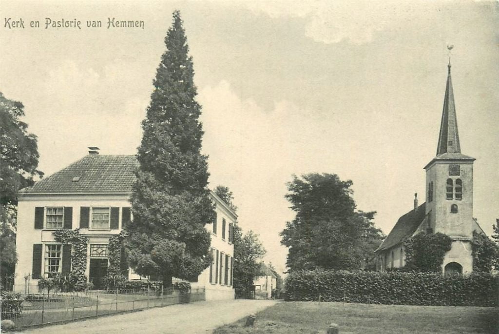 378-351-027 Hemmen Kerk en Pastorie, Verzenden, Voor 1920, Gelderland