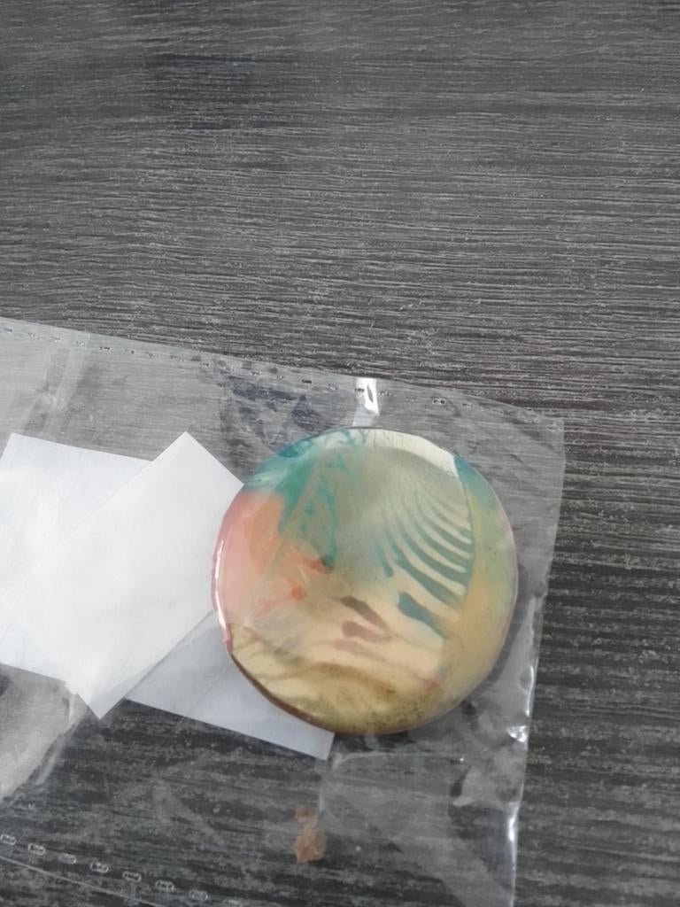 Kleurrijke broche met abstract design, Ophalen, Overige materialen, 4 tot 7 cm, Gebruikt