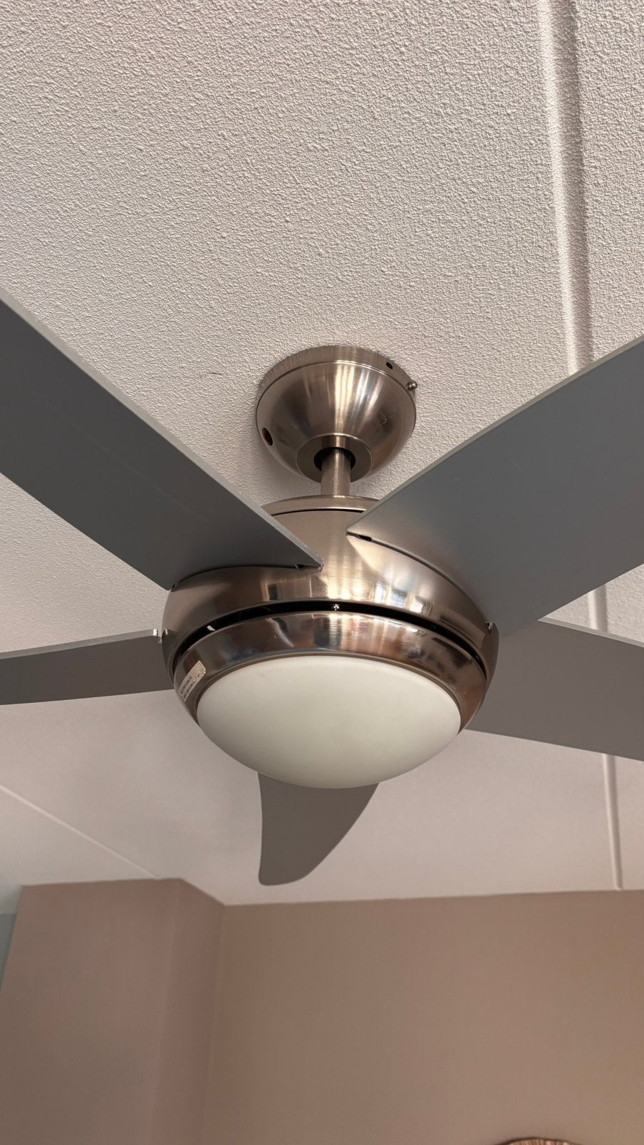 Plafond ventilator met zomer en winterstand., Ophalen of Verzenden, Zo goed als nieuw, Plafondventilator