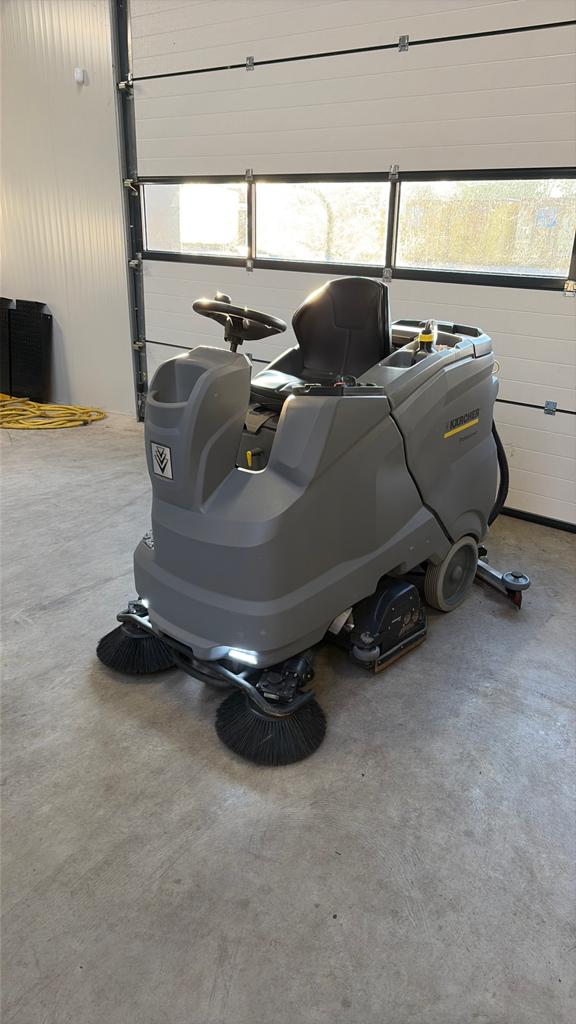 Kärcher B 150R, Ophalen, Zo goed als nieuw
