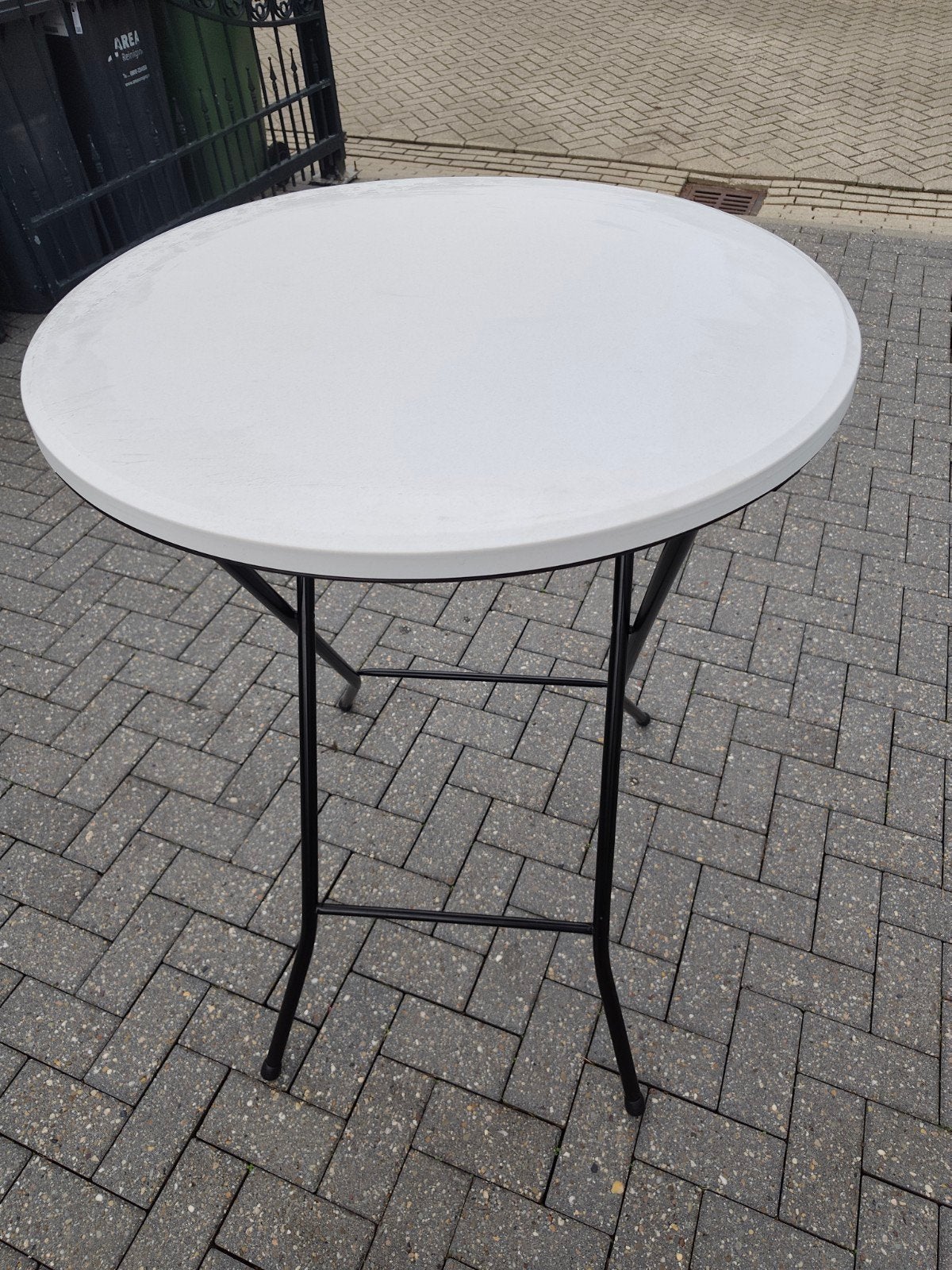 Witte ronde klaptafel - Ideaal voor feesten en evenementen, Ophalen, Zo goed als nieuw