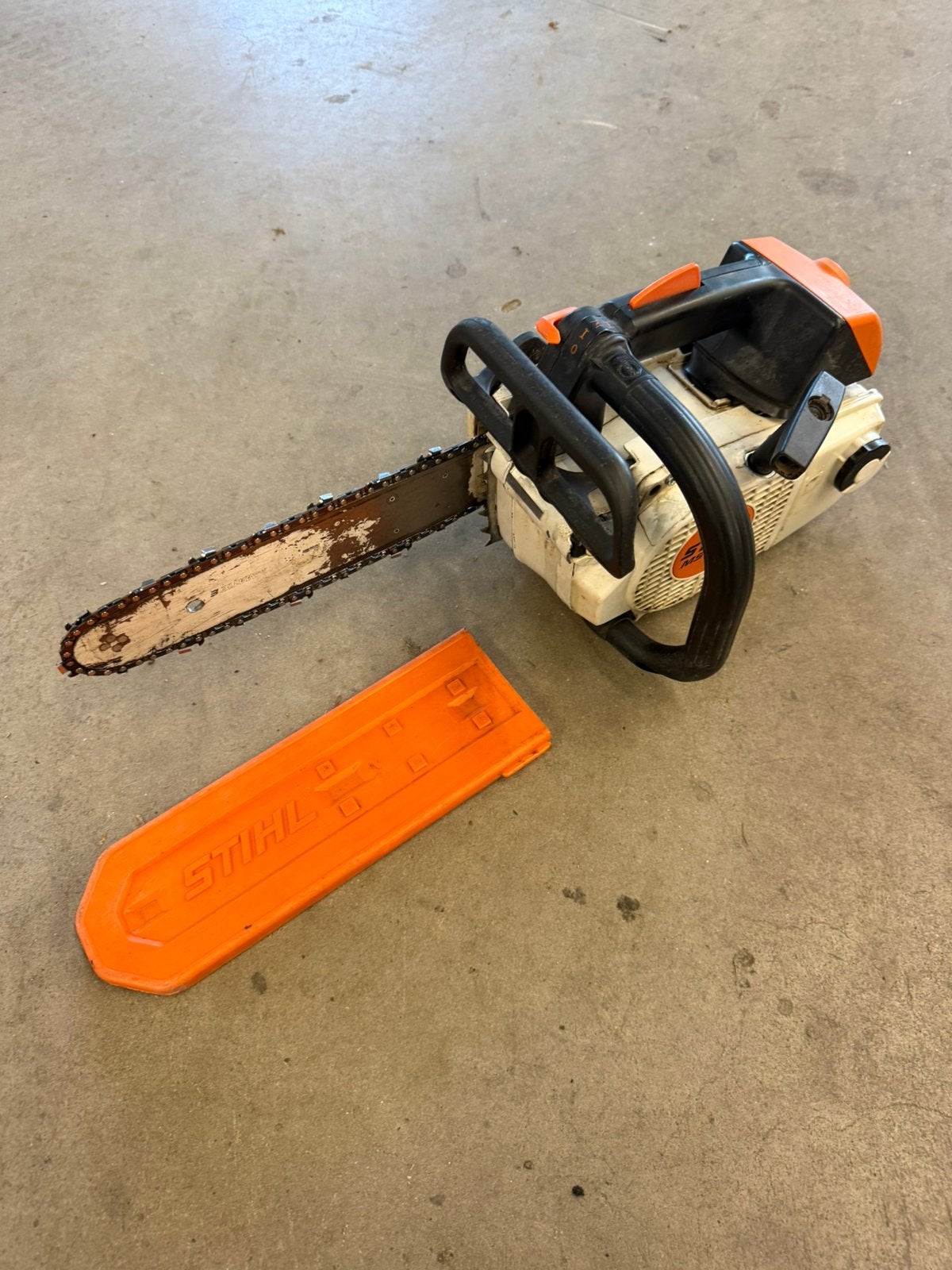 Stihl MS 200T tophandle kettingzaag, Ophalen, Gebruikt, Benzine