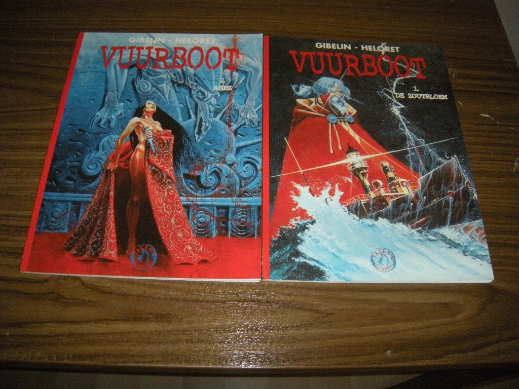 Vuurboot 2 delen SC, Complete serie of reeks, Ophalen of Verzenden, Zo goed als nieuw