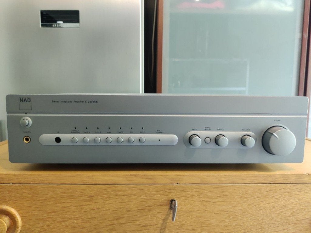 Vintage NAD versterker - C 320 BEE Versterker, Ophalen, Gebruikt, 120 watt of meer, Overige merken