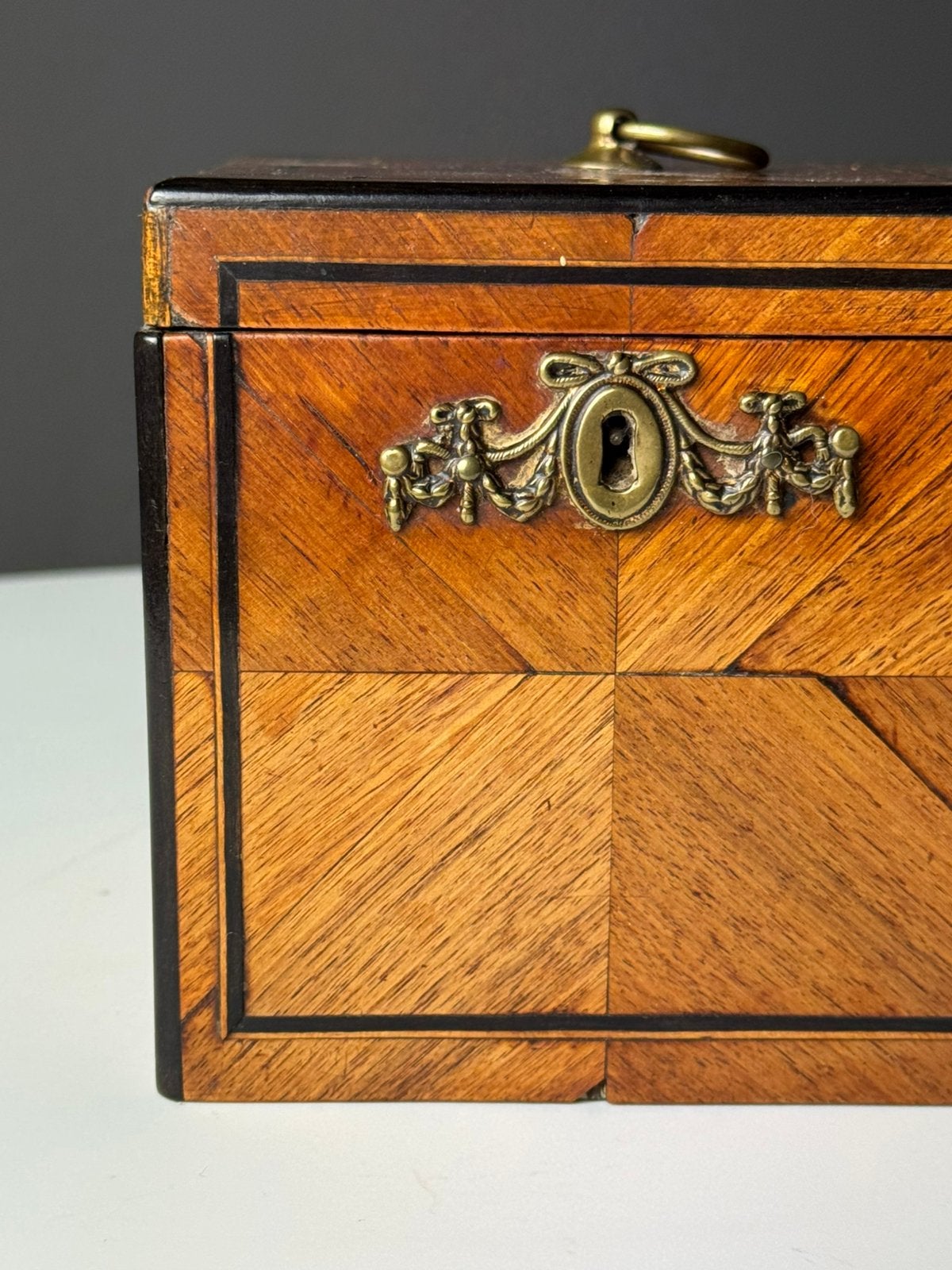 Hollandse tea caddy louis seize, Ophalen, Zo goed als nieuw, Minder dan 50 cm