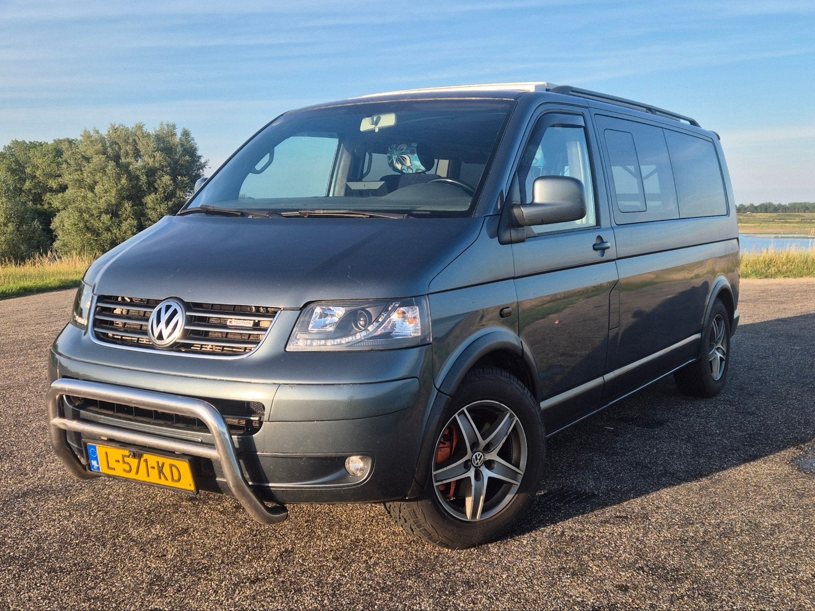 VW T5 Transporter Camper 2.5 TDI - Klaar voor avontuur!, Caravans en Kamperen, Campers, Buscamper of Camperbus, Volkswagen, Tot en met 2