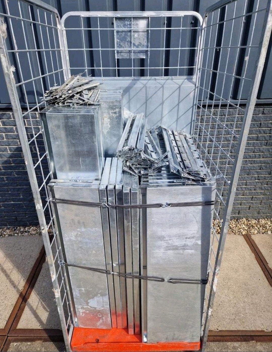 124 legborden plankdragers enz. stellingen magazijnstelling, Ophalen, Gebruikt, 250 mm of meer, Overige typen