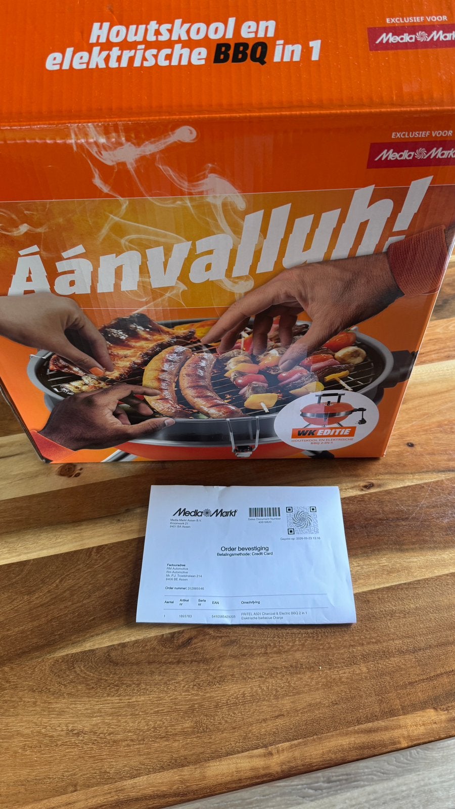 Nieuw in doos electrisch en houtskool Fritel, Ophalen of Verzenden, Zo goed als nieuw