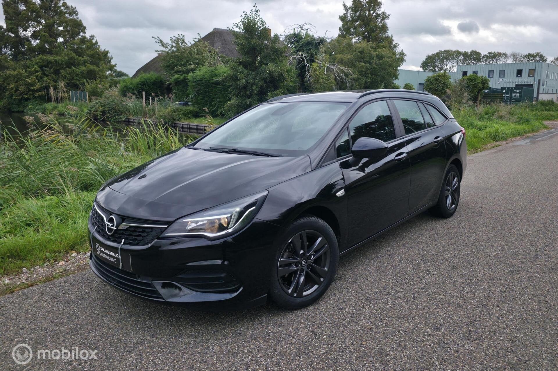 Opel Astra Sports Tourer 1.2 Edition / Carplay / PDC, Voorwielaandrijving, Stof, Gebruikt, 1199 cc
