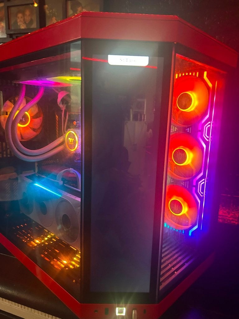 Ultieme White Gaming & Streaming PC RTX 5070 ICE | Hyte Y70, Computers en Software, Desktop Pc's, Ophalen, 32 GB, Zelf gebouwde pc