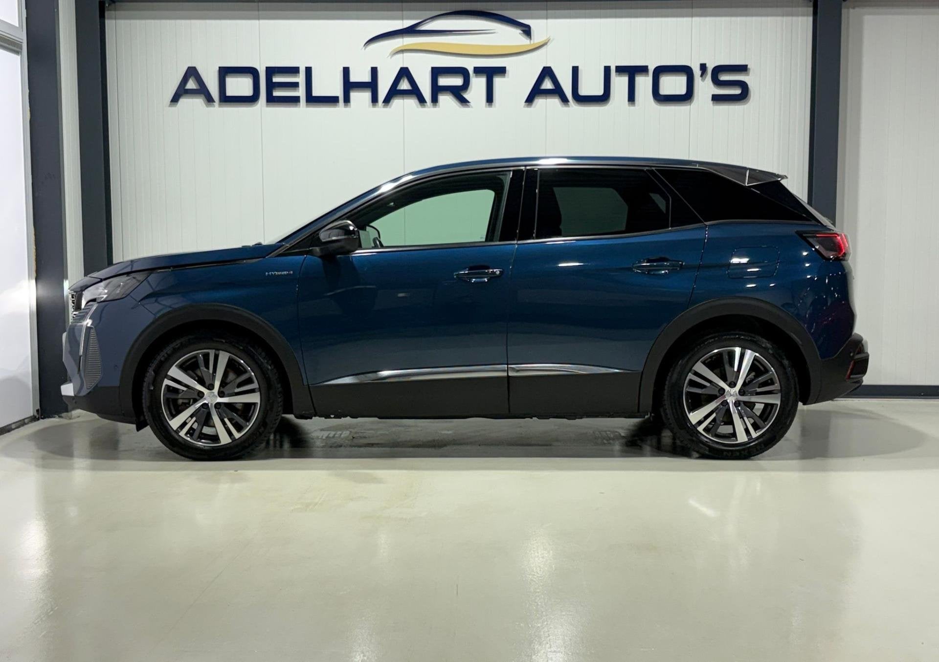 Peugeot 3008 1.6 HYbrid4 300 4 Wheel Automaat / Navigatie fu, Auto's, Automaat, 77 km/l, 4 cilinders, Blauw