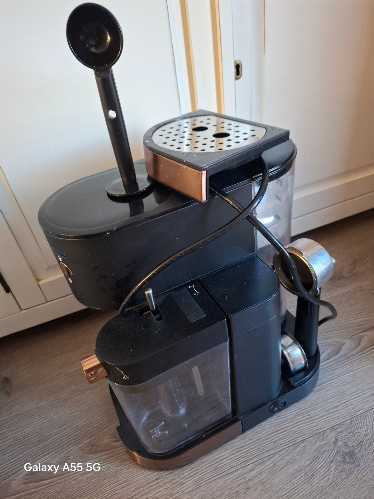 Gebruikte Espresso Apparaat - Perfect voor Koffieliefhebbers, Witgoed en Apparatuur, Ophalen, Gebruikt, Espresso apparaat, Afneembaar waterreservoir