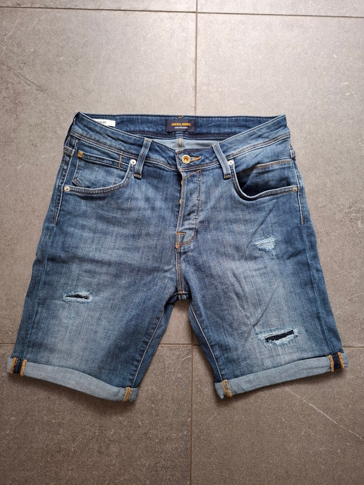 korte spijkerbroek Jack & Jones maat s, Blauw, W32 (confectie 46) of kleiner, Ophalen of Verzenden, Zo goed als nieuw