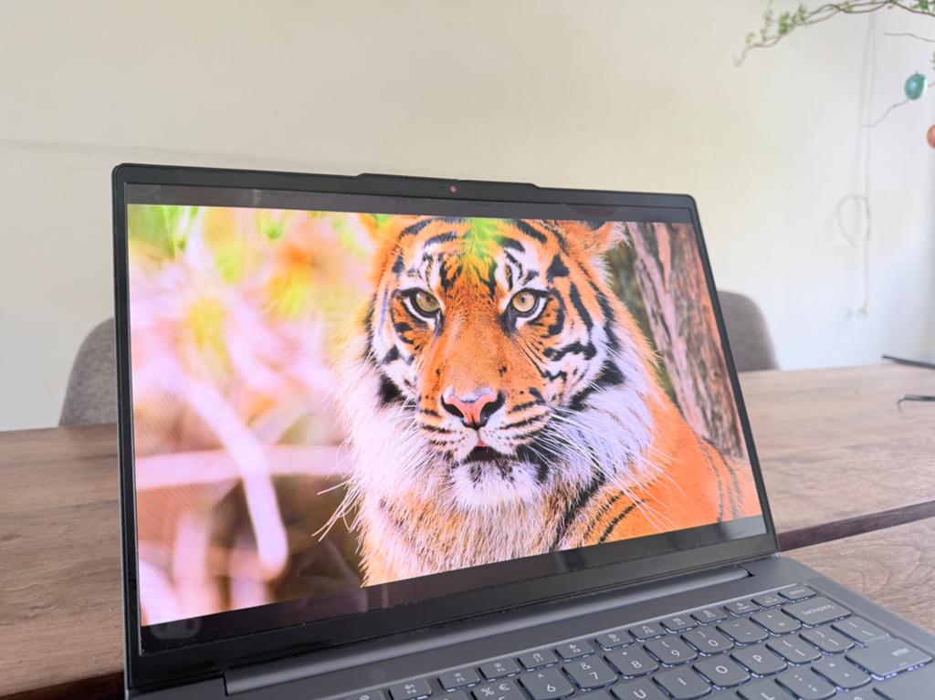 Lenovo IdeaPad Slim 5 OLED 14” – i7, 24GB RAM, 512GB | +hoes, Ophalen of Verzenden, Zo goed als nieuw
