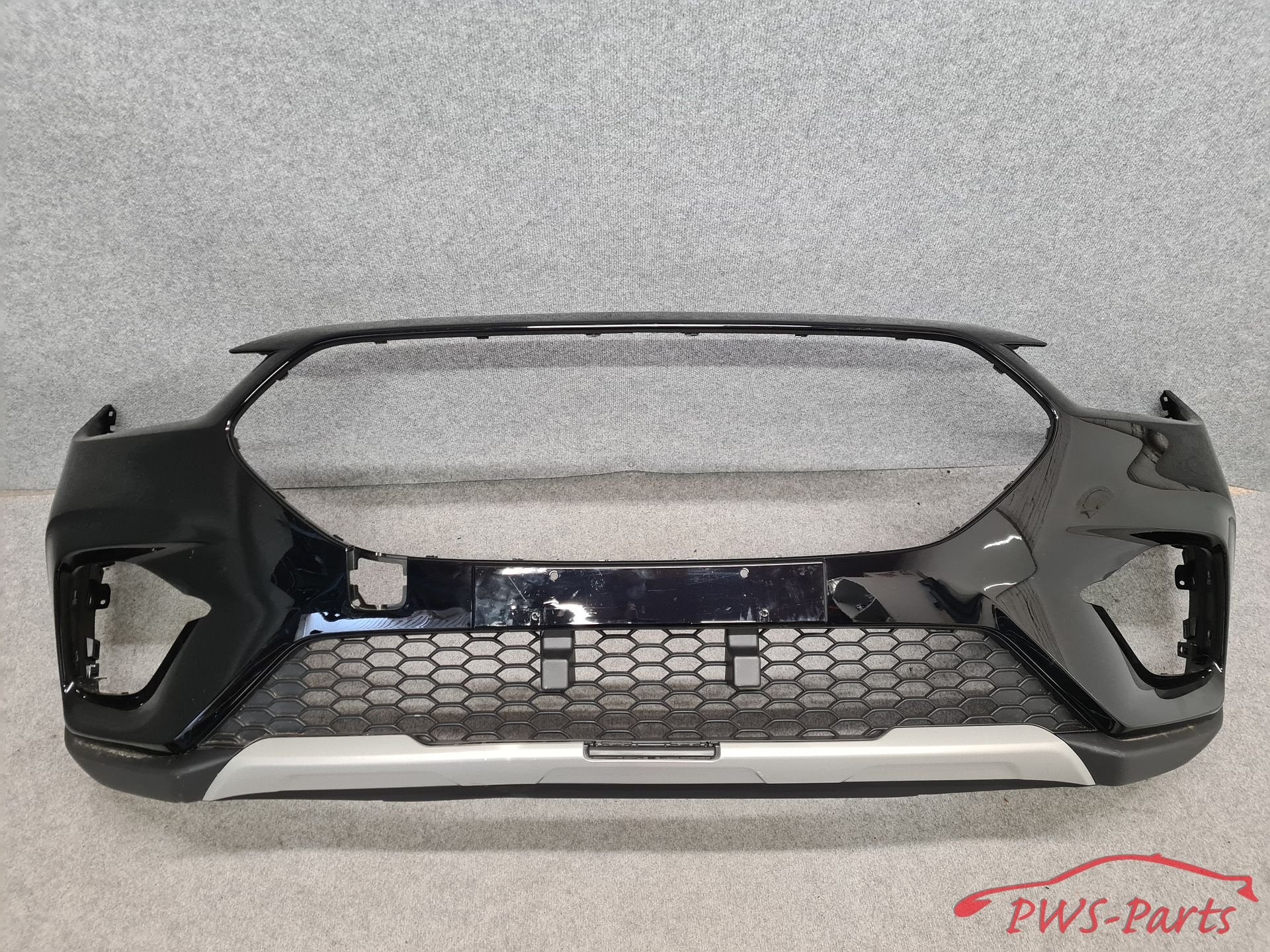 MG ZS VANAF 2020 VOORBUMPER ORIGINEEL, Auto-onderdelen, Carrosserie en Plaatwerk, Gebruikt, -, Voor, -