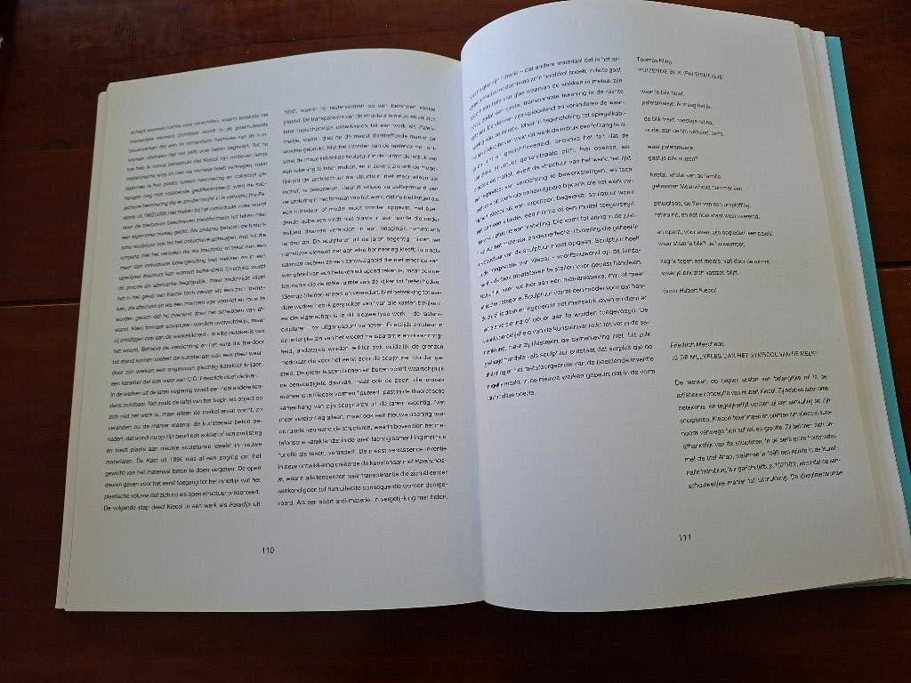 Boek over Hubert Kiecol in Stedelijk museum Amsterdam, Boeken, Rudi Fuchs, Beeldhouwkunst, Ophalen of Verzenden, Zo goed als nieuw