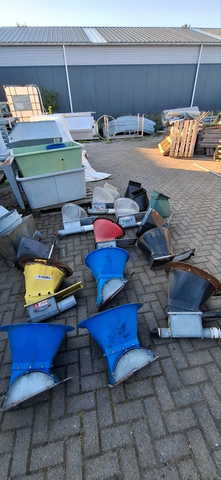 vijzelbakken voor onder een silo
