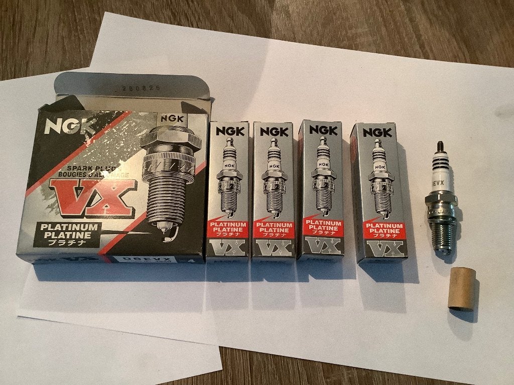 4x Nieuwe NGK 2850 bougies BMW Ferrari, Ophalen of Verzenden, Nieuw