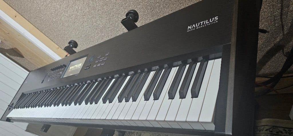 Korg Nautilus 88, Muziek en Instrumenten, Synthesizers, Ophalen, 88 toetsen, Korg, Zo goed als nieuw